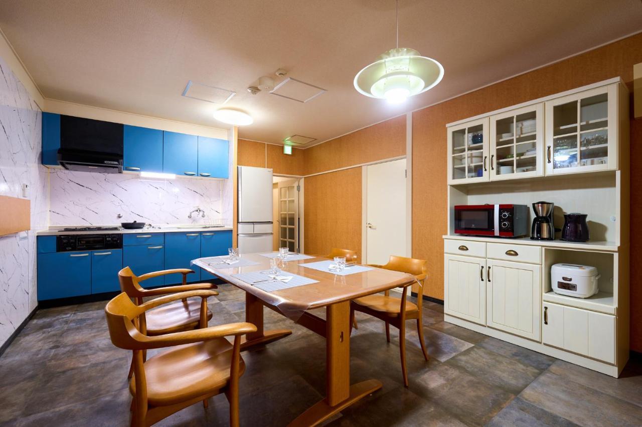 M-haneda Lex 137sqm 3bdr Max24 Ppl 1min From Sta Freeparking Apartemen